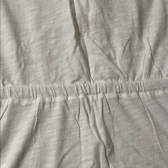 Banana Republic White Sleeveless V-Neck Top - Picture 7 of 8